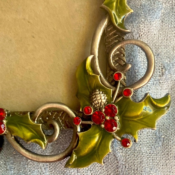 Festive Enamel Cast Metal 5x7 Picture Frame Silver With Green & Red - Picture 7 of 9